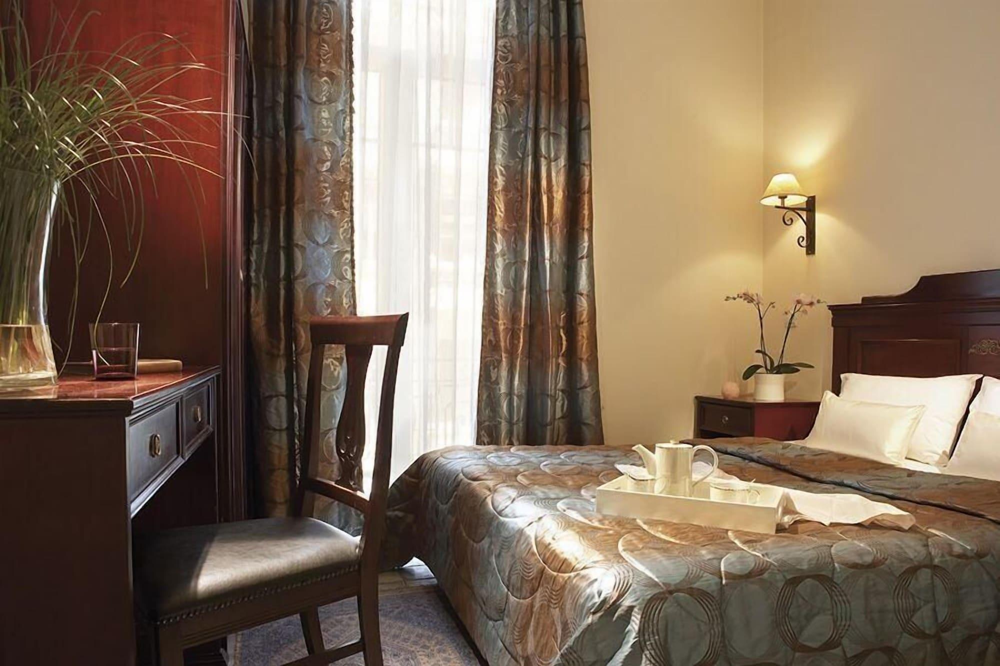 Hotel Luxembourg Thessaloniki Room photo