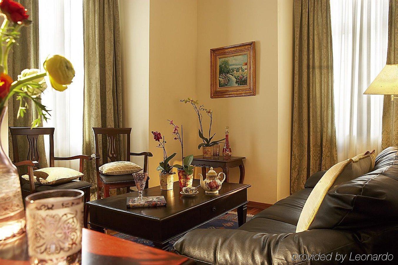 Hotel Luxembourg Thessaloniki Room photo